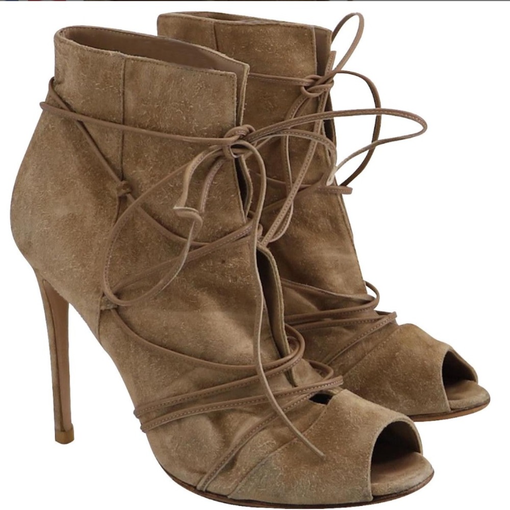 Gianvito Rossi Peep Toe Lace-Up Ankle Boots